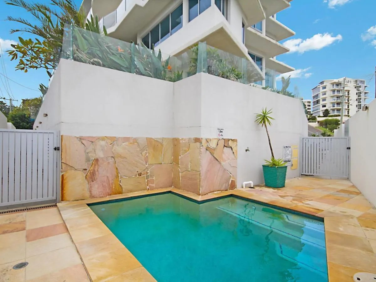 Nielsen On The Park Unit 1 3 Bed Apartment Coolangatta